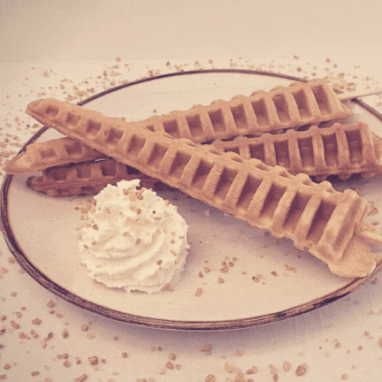 lollywafel met chocoladesaus